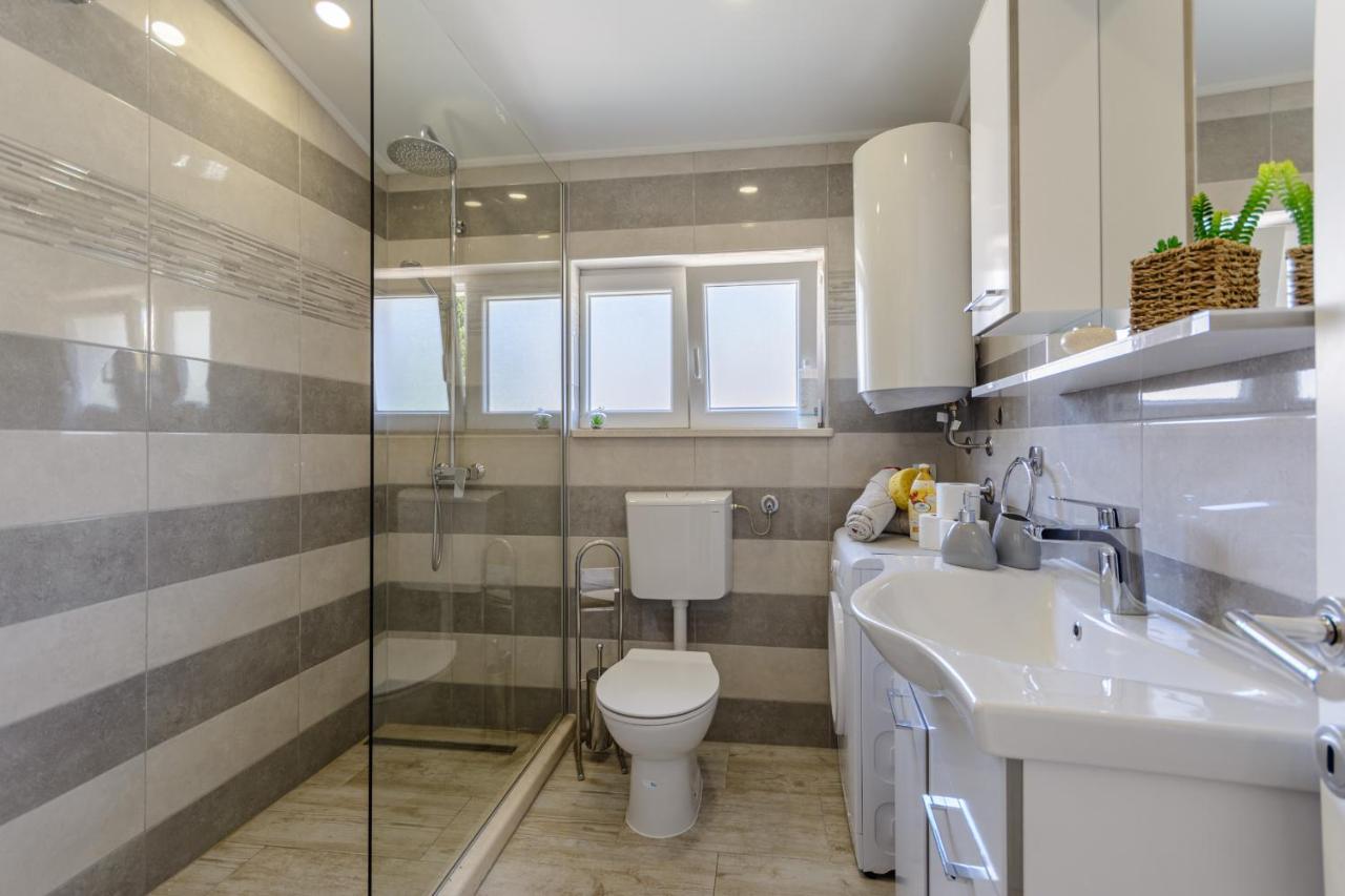 Apartment Darka 2 Sumartin Exterior foto